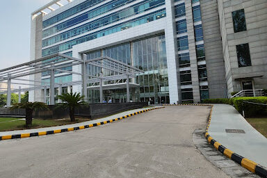 Park Centra