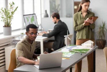 How the Tech Ecosystem Fuels Productivity in Coworking Spaces