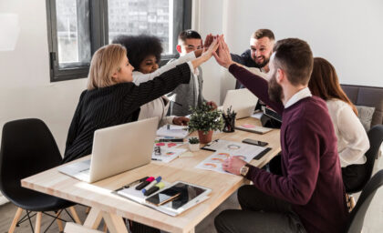 Powerful Workspace Strategies That Boost Team Performance and Retention